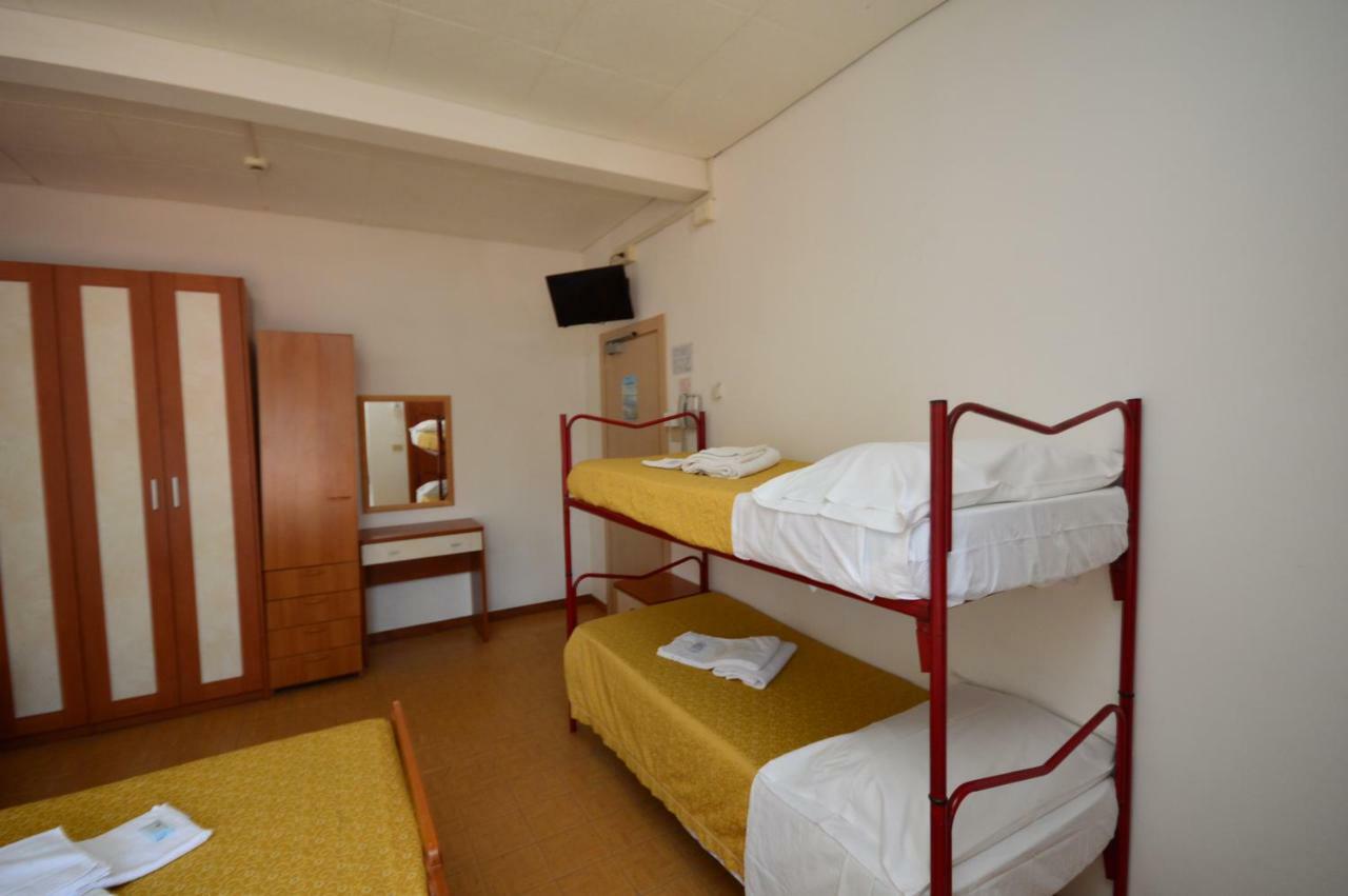 Hotel Moroni Rimini Eksteriør bilde